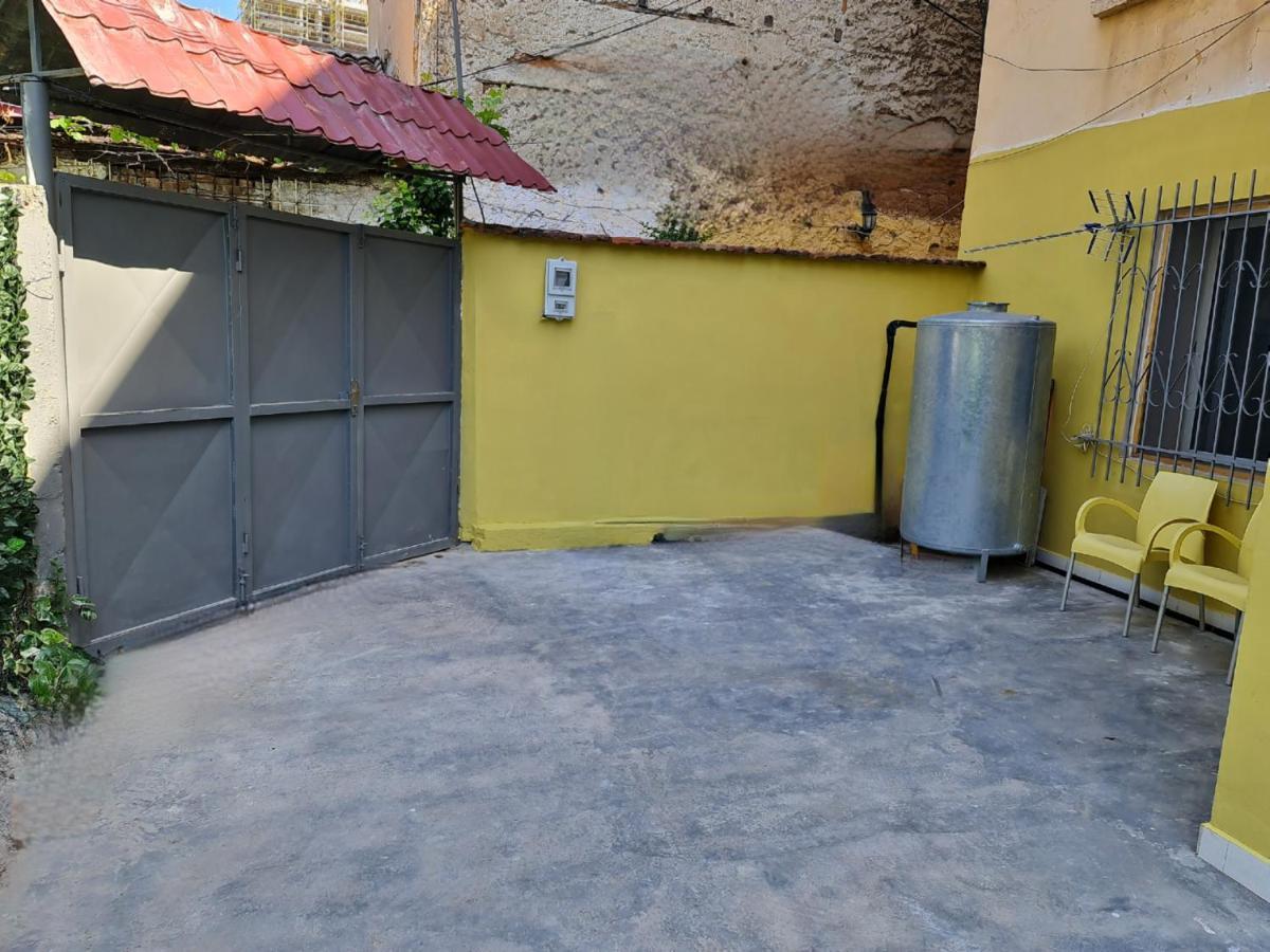 Jon'S Apartment Tirana Exterior photo